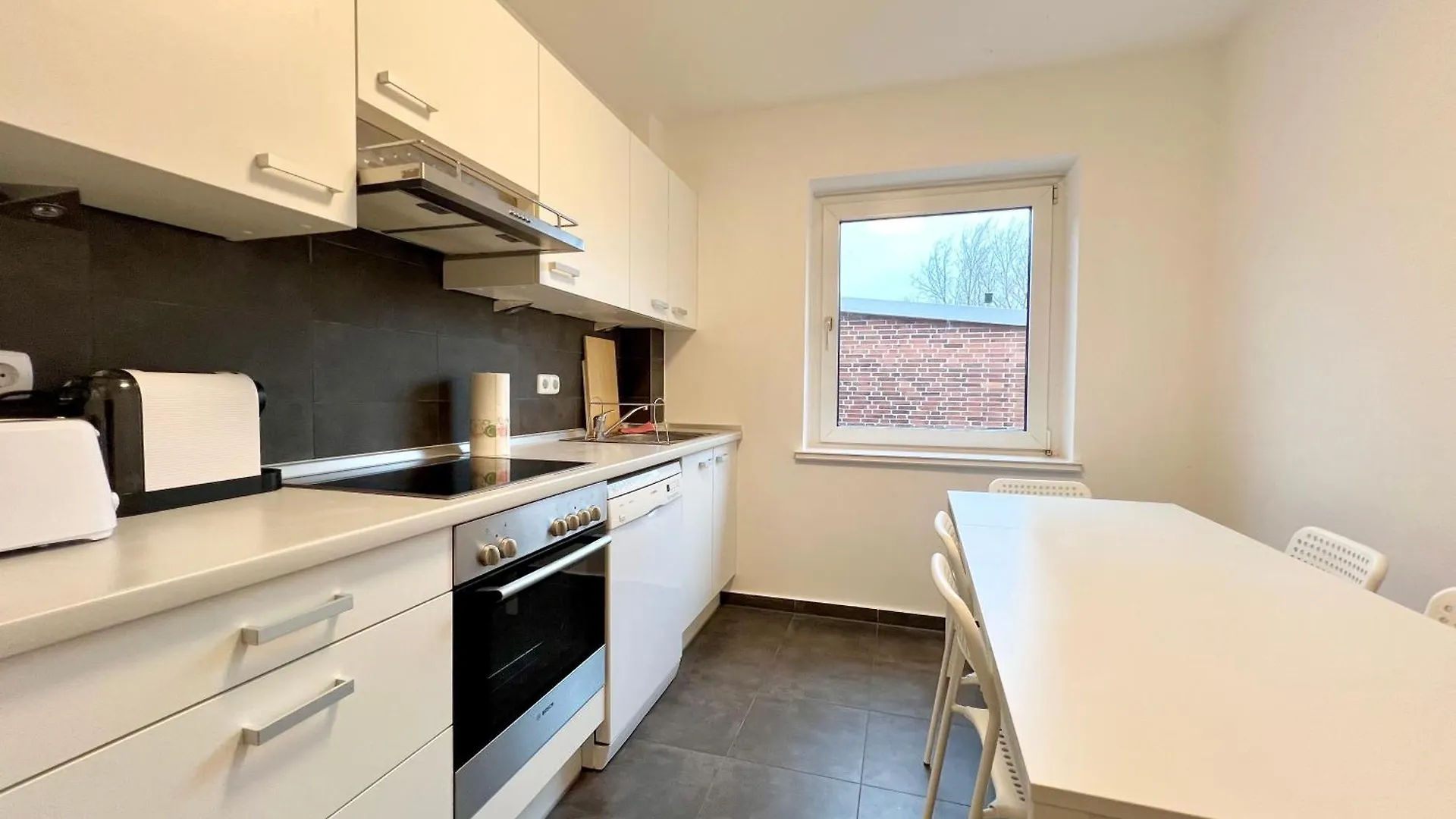 Gemuetliche, Geraeumige Wohnung In Hamburg Niemcy